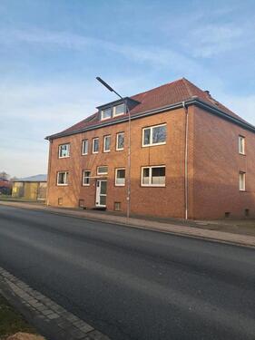 Foto - Dachgeschoss Wohnung, 3 Zimmer, Küche, Bad