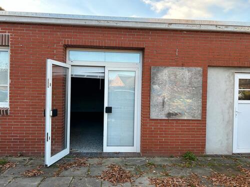 Foto - Lagerraum mit WC in Apen - 380,00&nbsp;EUR Kaltmiete, ca.&nbsp; 92,00&nbsp;m&sup2;