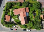 Foto - Charmantes Ein- oder Zweifamilienhaus mit Doppelcarport & Garten