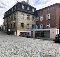 50 m² Büro oder Ladenfläche im Zentrum von Bayreuth (mit Option für +55 m² Erweiterung)