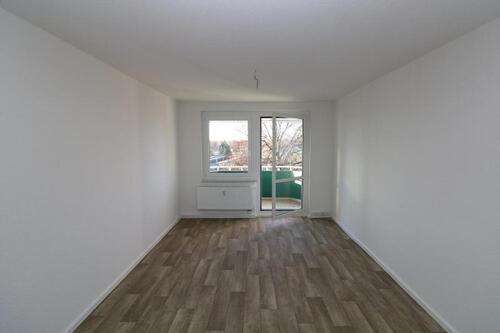 Foto - Flieg mit mir zu den Sternen…helle 3-RW mit Wanne & Balkon!!!