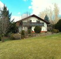 Einfamilienhaus mit Einliegerwohnung und Baugründstück - Kaufbeuren