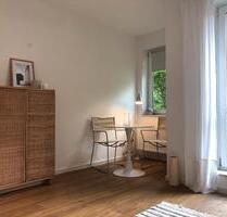 Provisionsfrei! Bezugsfreies Studio-Apartment Pankow mit Balkon - Berlin