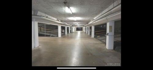 Foto - Garage Stellplatz Parkplatz - 65,00 EUR Miete,