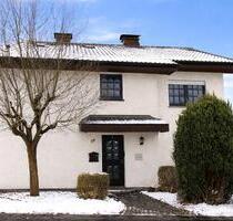 Mieten statt kaufen - Attraktives Einfamilienhaus mit ca. 200 m² Wohnfläche - Arnsberg Holzen