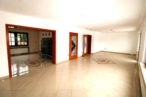 Foto - 6 Zimmer Einfamilienhaus zur Miete in Arnsberg