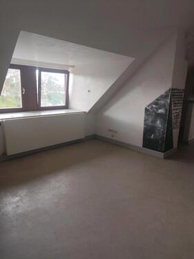 Foto - 1 Zimmer Dachgeschoßwohnung zur Miete in Mannheim