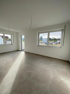 Foto - Wunderschöne 3 Zi-Wohnung mit großem Balkon & Einbauküche in Kirchberg