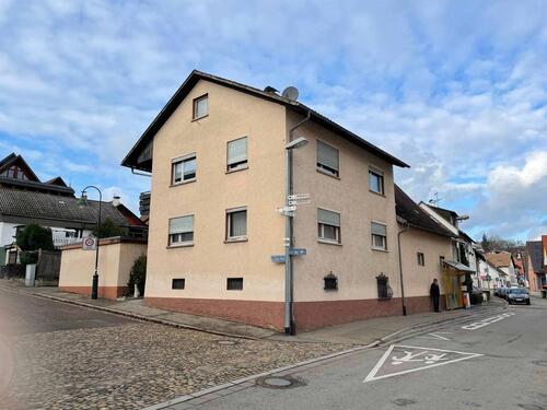 Foto - Wohnhaus mit Scheune und DO Garage