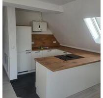 Kernsanierte 2 Zimmerwohnung in Weitramsdorf zu vermieten