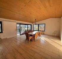 Einfamilienhaus mit Garten in Wiesenthau zu vermieten