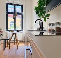 COMMISSION-FREE: Bespoke Micro-Loft in Berlin-Prenzlauer Berg