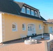 Architektenhaus - 490.000,00&nbsp;EUR Kaufpreis, ca.&nbsp; 207,00&nbsp;m&sup2; in Breidenbach (PLZ: 35236)