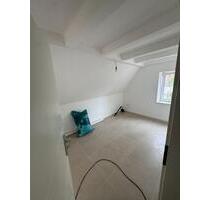 Neu Saniert, Erstbezug 2 Zimmer Wohnung - Augsburg Bärenkeller