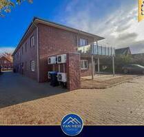 Exklusive Neubau-3-ZKB im Obergeschoss eines modernen Reihenendhauses – Erstbezug, Balkon & Stellplatz - Leer (Ostfriesland)