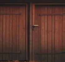 Trockene Garage in 08066 Zwickau Scheffelstraße oberhalb Norma