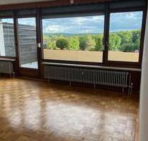 Helle Wohnung mit sonnigem Balkon - Gößweinstein