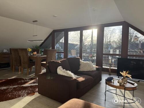 Foto - ++ Außergewöhnliche 4,5-Zimmer-Dachgeschosswohnung mit Garten, Kamin & Sauna ++