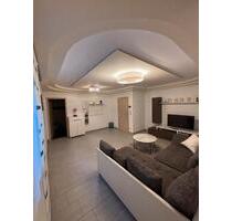 Moderne Voll Möblierte Wohnung - 1.000,00&nbsp;EUR Kaltmiete, ca.&nbsp; 45,00&nbsp;m&sup2; in Neckarsulm (PLZ: 74172)