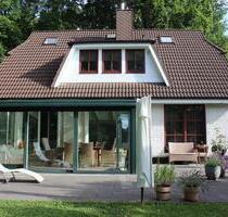 Einfamilienhaus in Hamburg - Natur und Stadtkomfort