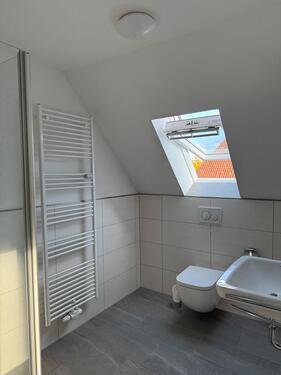 Foto - 1-Zimmer Dachgeschoss-Wohnung - 500,00 EUR Kaltmiete,