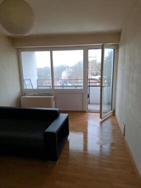 Foto - Schöne 2 Zimmer Wohung - 320,00&nbsp;EUR Kaltmiete, ca.&nbsp; 74,00&nbsp;m&sup2;