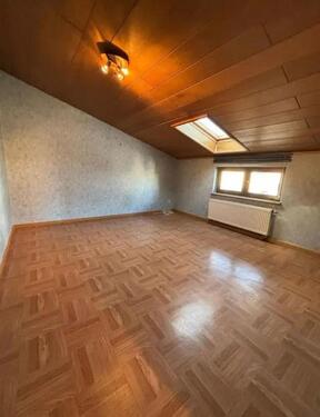 Foto - 6 Zimmer Doppelhaushälfte in Eisenberg (Pfalz)