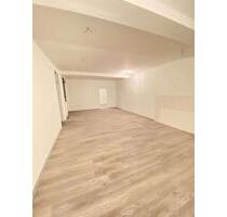 Großzügig geschnittene 2 Zimmerwohnung in Frankfurt-Höchst - Frankfurt am Main Unterliederbach