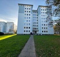 Geräumige 3-Zi-Wohnung mit Balkon! - Leverkusen Bürrig