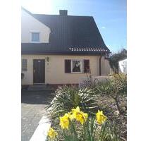 Charmantes Reihenendhaus mit Garten in Kareth - Lappersdorf