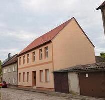 10 Zimmer Haus mit Hof Hinterhof frisch Renoviert komplet - Sonnewalde