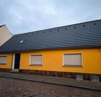 Einfamilienhaus mit Innenhof & Nebengebäude - bezugsfertig! - Coswig (Anhalt)