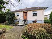 Foto - Bungalow-Traum mit 150 m² & Garten – Frisch saniert!
