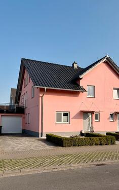 Foto - Großzügige Doppelhaushälfte Baujahr 2009 (Provisionsfrei)