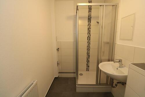 Foto - Liebe auf den ersten Blick...sanierte 3-RW mit Dusche & Balkon!!!