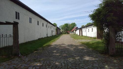 Foto - Halle - Lagerhalle - Ideal für Handwerksbetriebe mit Platzbedarf
