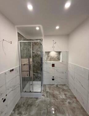 Foto - SEHR SCHÖNE 2-ZIMMERN WOHNUNG ZU VERMIETEN AB SOFORT ERSTBEZUG