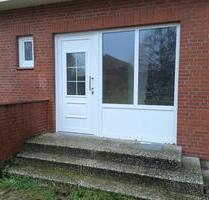 Grundsanierte 3 Zi-DG-Wohnung - 1.170,00&nbsp;EUR Kaltmiete, ca.&nbsp; 90,00&nbsp;m&sup2; in Schwarzenbek (PLZ: 21493)