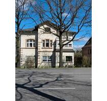 helle Altbauwohnung im DG mit 4 Zimmern in HH-Hausbruch - Hamburg Harburg