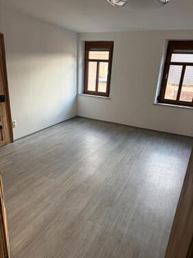 Foto - Vermietete Renovierte 3 Zimmer Wohnung in mitten von Uehlfeld