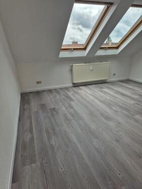 Foto - Schöne 2 ZKB DG Wohnung in Sbr.- Rodenhof