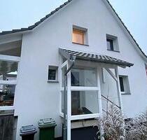 Doppelhaushälfte - 1.650,00&nbsp;EUR Kaltmiete, ca.&nbsp; 110,00&nbsp;m&sup2; in Offenburg (PLZ: 77654) Rammersweier