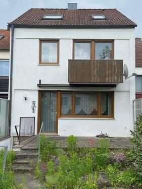 Foto - Reihenmittelhaus gepflegt in Lappersdorf