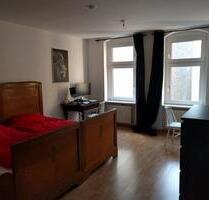 Helle 1-Zimmer-Altbauwohnung im ruhigen Hinterhaus – Rote Insel - Berlin Tempelhof-Schöneberg