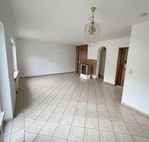 Haus in Bammental ruhige Lage - 1.500,00&nbsp;EUR Kaltmiete, ca.&nbsp; 110,00&nbsp;m&sup2; in Bammental (PLZ: 69245)