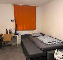 WG Zimmer - Uni Nah zum 01.04 frei - nur für Studenten 200€ Miete - Bielefeld Schildesche