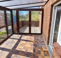 Großzügige 3-Zimmer-Wohnung mit Sommergarten & Balkon in Westerrade - Geschendorf