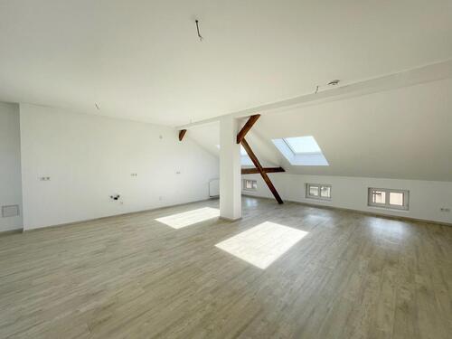 Foto - 3 Zimmer Dachgeschoßwohnung zur Miete in Halle (Saale)