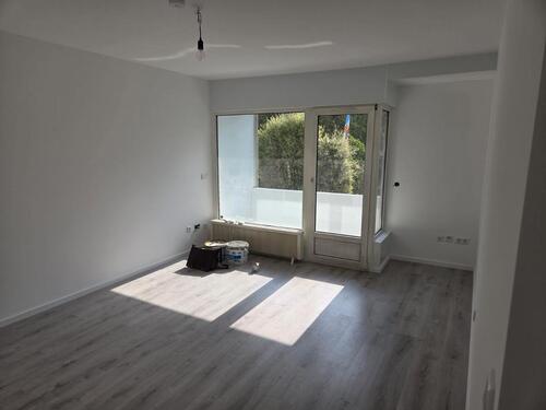 Foto - Schöne und lichtdurchflutete 2,5 Wohnung in zentraler Lage!