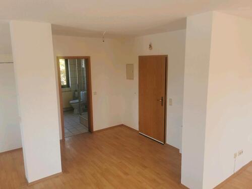 Foto - 1 Zimmer Dachgeschoßwohnung zur Miete in Heuchelheim a. d. Lahn